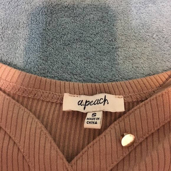 Dresses & Skirts - Any occasion tan dress.